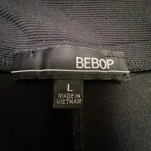 BeBop Black Zip front Legging Pant-Size Juniors Large - Picture 3 of 5